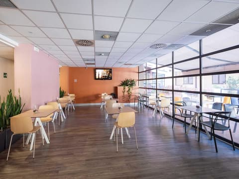 B&B Hotel Roma Tuscolana San Giovanni, Dining