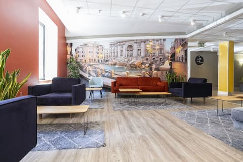 B&B Hotel Roma Tuscolana San Giovanni, Lobby