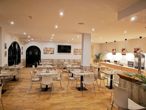 Apartamentos Puerta del Sur, Restaurant