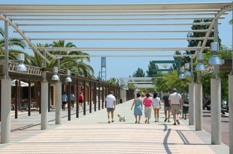 htop Summer Sun, Porch