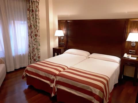 Hotel Urogallo, Room