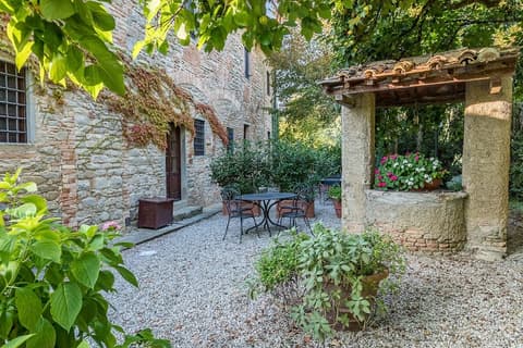 Monsignor della Casa Country Resort & Spa, Interior entrance