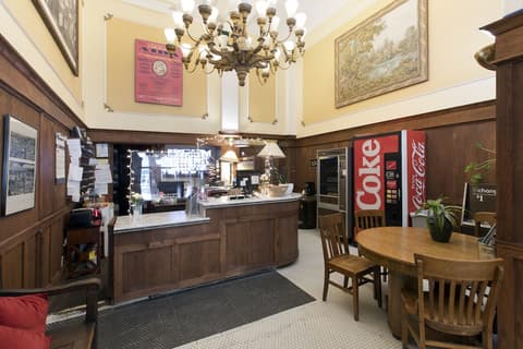 Aida Plaza Hotel, Lobby