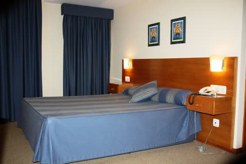 Hotel das Taipas, Room