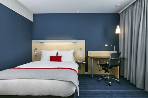 Holiday Inn Express Düsseldorf City North by IHG, Room