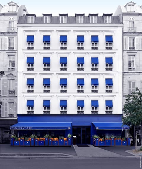 1K Paris, Exterior