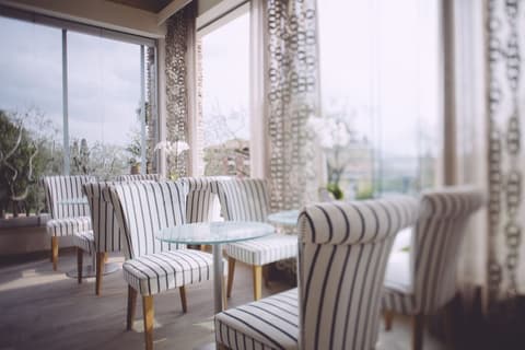 Olivi Hotel & Natural Spa, Lobby sitting area