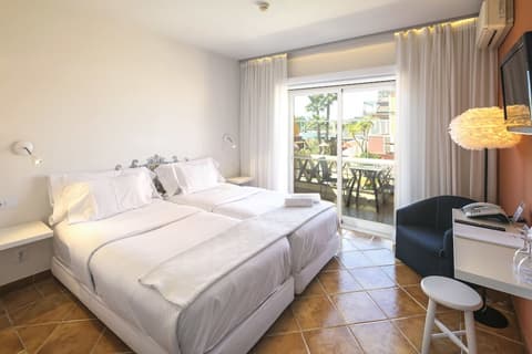 Costa D’Oiro Ambiance Village, Room