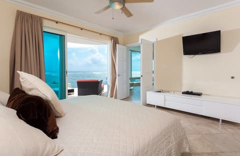 Oyster Bay Beach Resort, Room