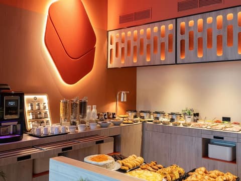 Ibis Styles Barcelona Sant Joan Despi, Miscellaneous