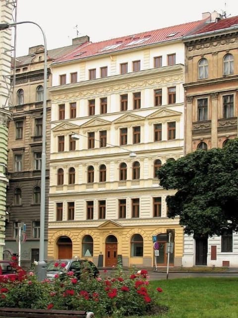 Hotel Superior Prague, Exterior detail