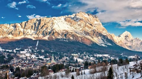 Hotel Alaska Cortina, View from property