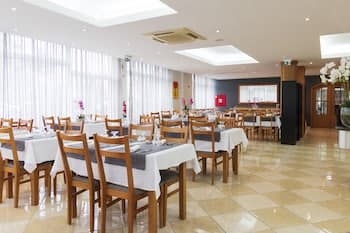 Luna Fatima Hotel, Restaurant