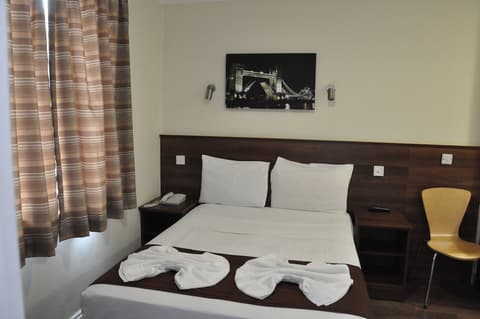 Ascot Hyde Park Hotel, Room