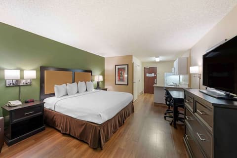 Extended Stay America Suites Los Angeles Chino Valley, Room