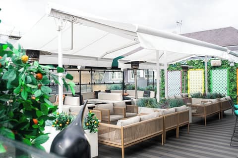 Courthouse Hotel, Terrace/patio