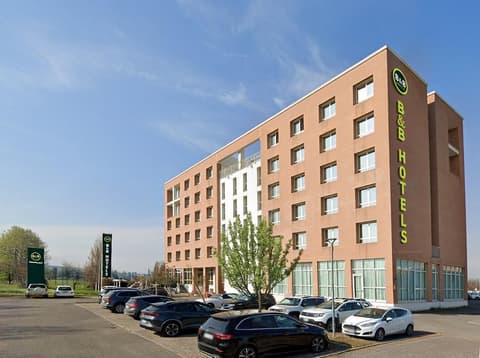 B&B HOTEL Remilia, Exterior