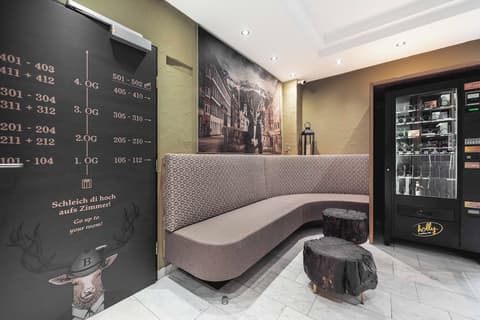 Binders Budget City Mountain Hotel, Reception