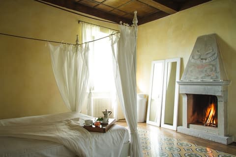 Villa Cassia di Baccano, Room