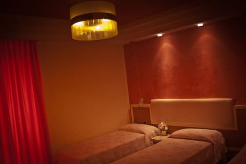 Aer Hotel Phelipe, Room