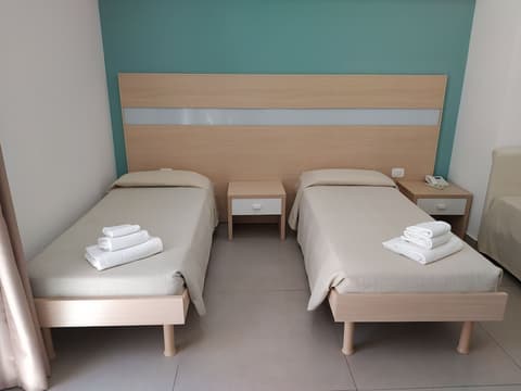 Albatros Hotel, Room