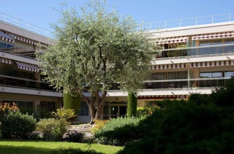 The Originals Boutique, Hôtel Les Strélitzias, Antibes Juan-Les-Pins, Garden