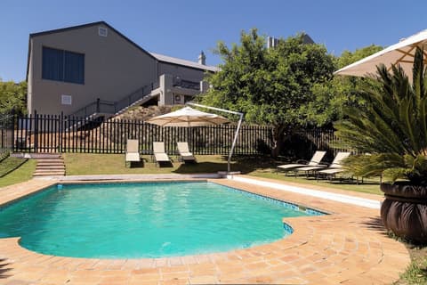 Protea Hotel by Marriott Cape Town Tyger Valley, Pool