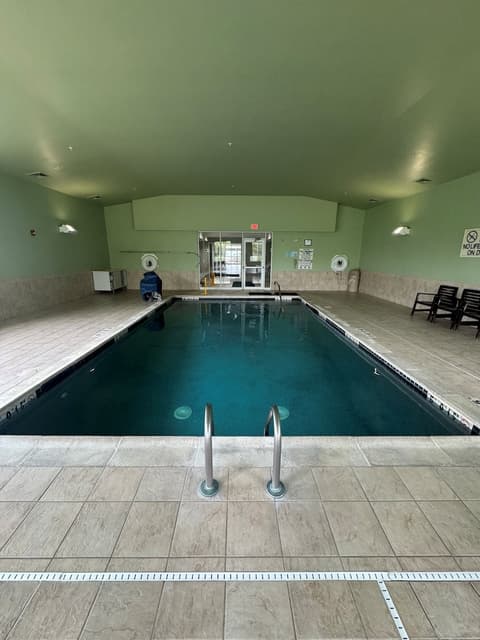 Holiday Inn Express Mystic by IHG, Pool