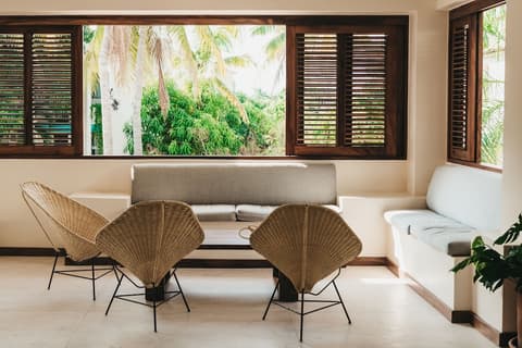 Hotel Suites Villasol, Lobby sitting area