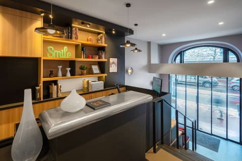 Campanile Annecy Centre - Gare, Reception