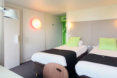 Hotel Campanile Angers Ouest - Beaucouzé, Room