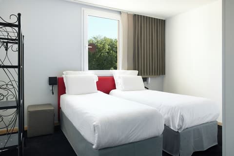 Hôtel Cyano Fréjus-Saint Raphaël, Room