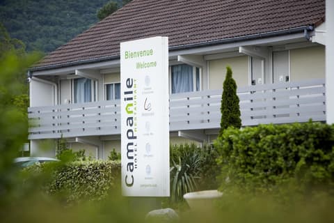 Hotel Campanile Grenoble Nord - Saint Egrève, Front of property
