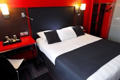 Kyriad Lyon Sud Sainte Foy, Room