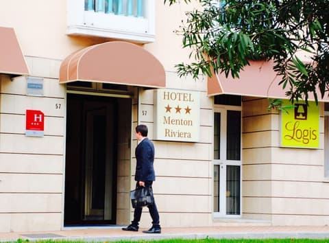 Hôtel Menton Riviera, Property entrance