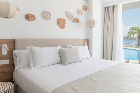 Roc Portonova Apartments, 