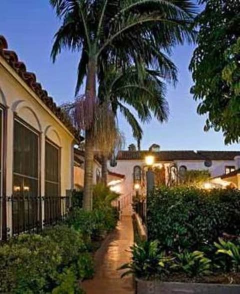 Casa Del Mar Inn, Exterior