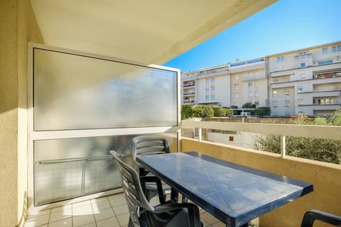 ResidHotel Cannes Festival, Balcony