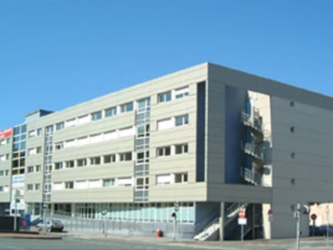 Séjours & Affaires Poitiers Lamartine, Front of property