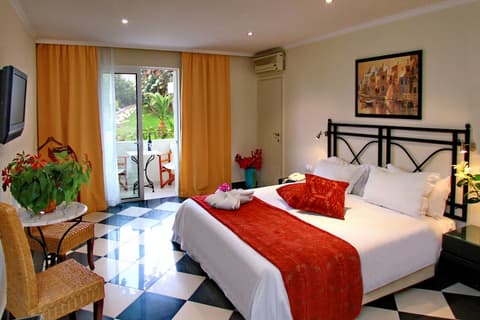 Out Of The Blue All Inclusive Resort & Spa, Room