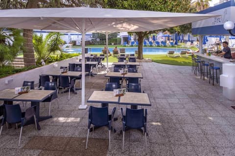 GHT Balmes, Hotel, Aparthotel & SPLASH, Terrace/patio