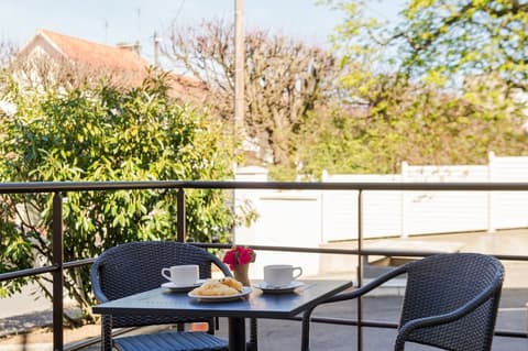 The Originals City, Hôtel Paris Sud, Orly-Draveil, Terrace/patio