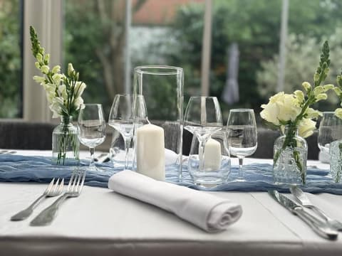 The Originals Boutique, Hôtel Auberge du Forgeron, Lille Sud, Indoor wedding