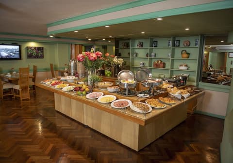 Hotel Cecilia, Restaurant