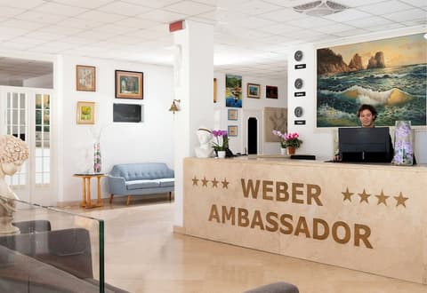Hotel Weber Ambassador, Reception