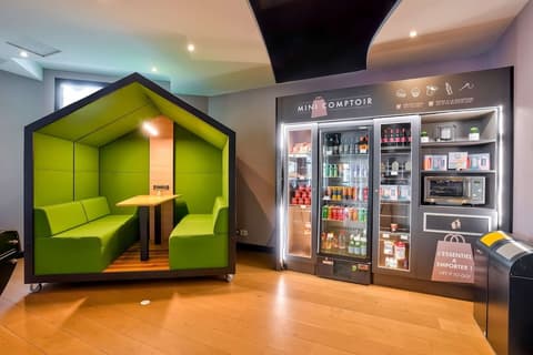 Campanile Paris Ouest - Pont de Suresnes, Lobby