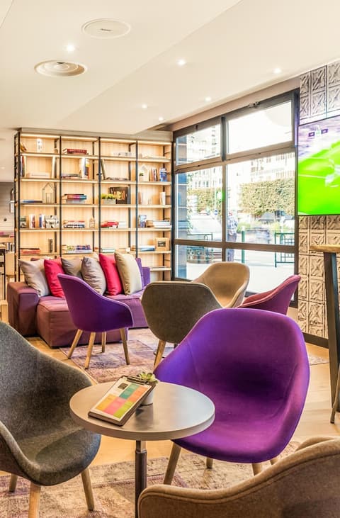 Campanile Paris Ouest - Pont de Suresnes, Lobby