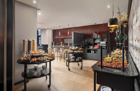 Leonardo Hotel Bucharest City Center, Breakfast buffet