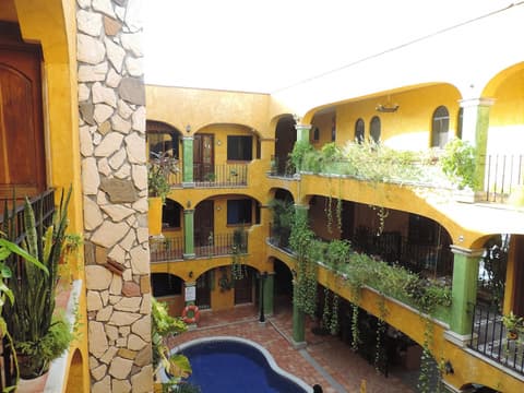 Hotel Hacienda Del Caribe, Pool
