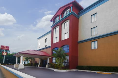 Fiesta Inn Poza Rica, Exterior